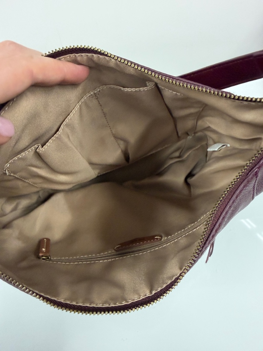 The Sak Pebbled Leather Hobo Bag in Deep Burgundy - Picture 4 of 6